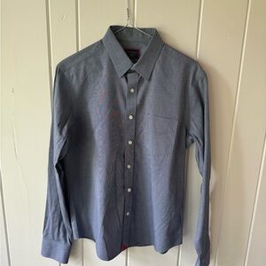 Men's long sleeve UNTUCKit shirt. Never worn.